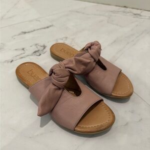 Bueno leather slides
